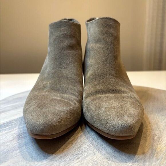 Marc Fisher Women's Teona Brown Suede Pointy Toe Ankle Boots Booties US Size 8.5 - Picture 5 of 10